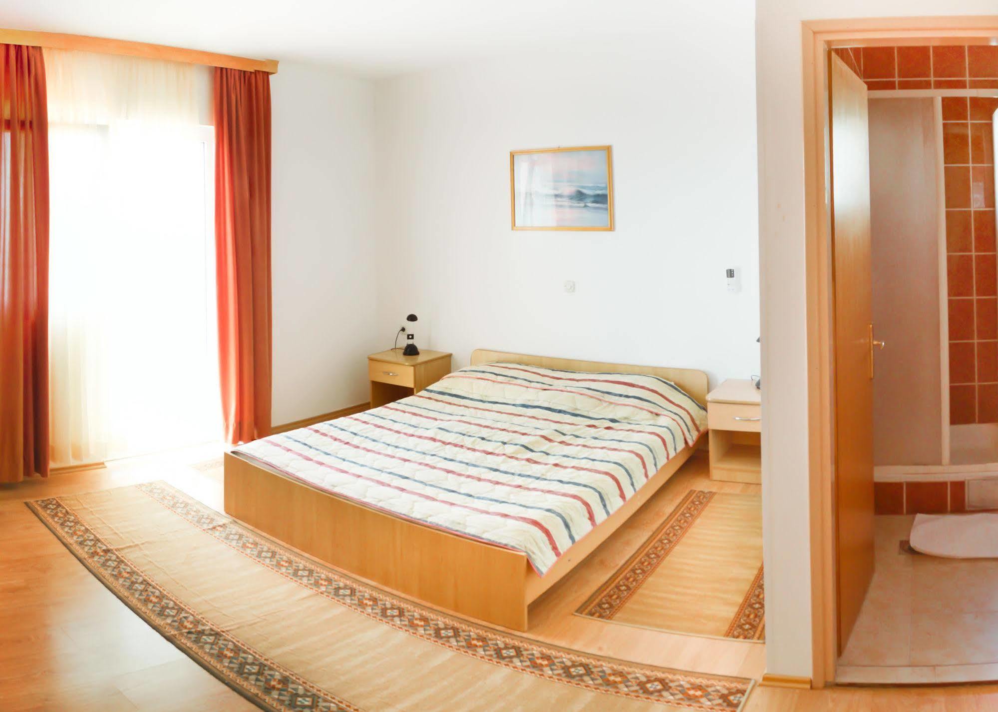 Hotel Tony Pag Town Εξωτερικό φωτογραφία