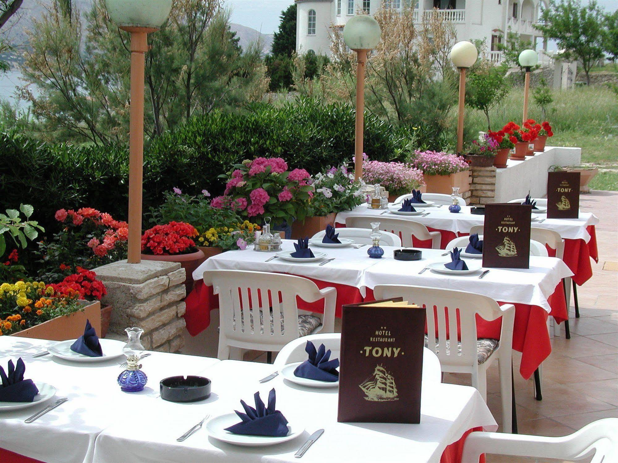 Hotel Tony Pag Town Εστιατόριο φωτογραφία
