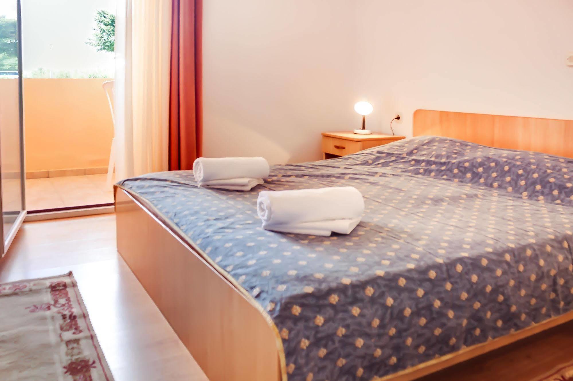 Hotel Tony Pag Town Εξωτερικό φωτογραφία